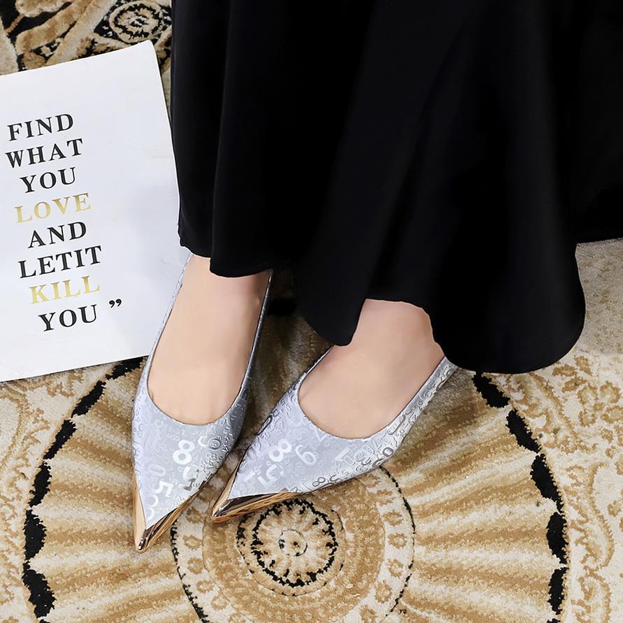 Mid Heel Shallow Mouth Metal Pointed Graffiti Pattern for Slimming Women's Shoes, Spring and Autumn Single Shoes