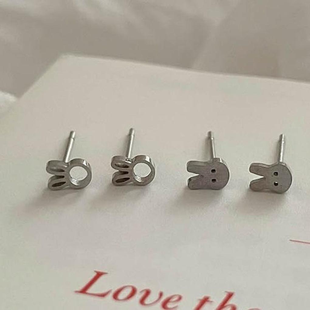 Women's Surgical Steel Rabbit Piercing Earrings (2 Types)