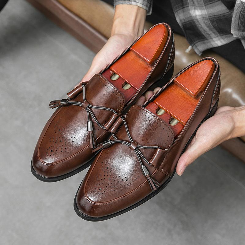 

Men s shoes large size new casual leather shoes fashion business foot dress shoes trend pointed loafers 46
