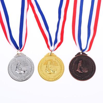 Roztleskávání a ozdoby – Sportovní suvenýry