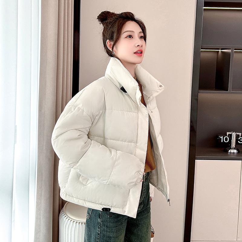 Die neue koreanische Version der kurzen Stehkragen-Daunen-Baumwolljacke, lockere Brotkleidung, Baumwolljacke, Baumwollkleidung.