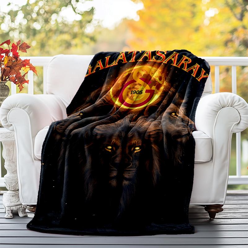 Galatasaray Flannel Blanket Soft All-Season Throw, Design for Camping, Car Travel, Hiking Sofa, Bed, Office Perfect Gift for Parties