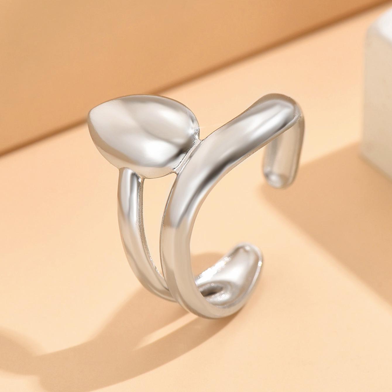 Retro Baroque Adjustable Stainless Steel Water Drop Ring - Elegant  High-End Design