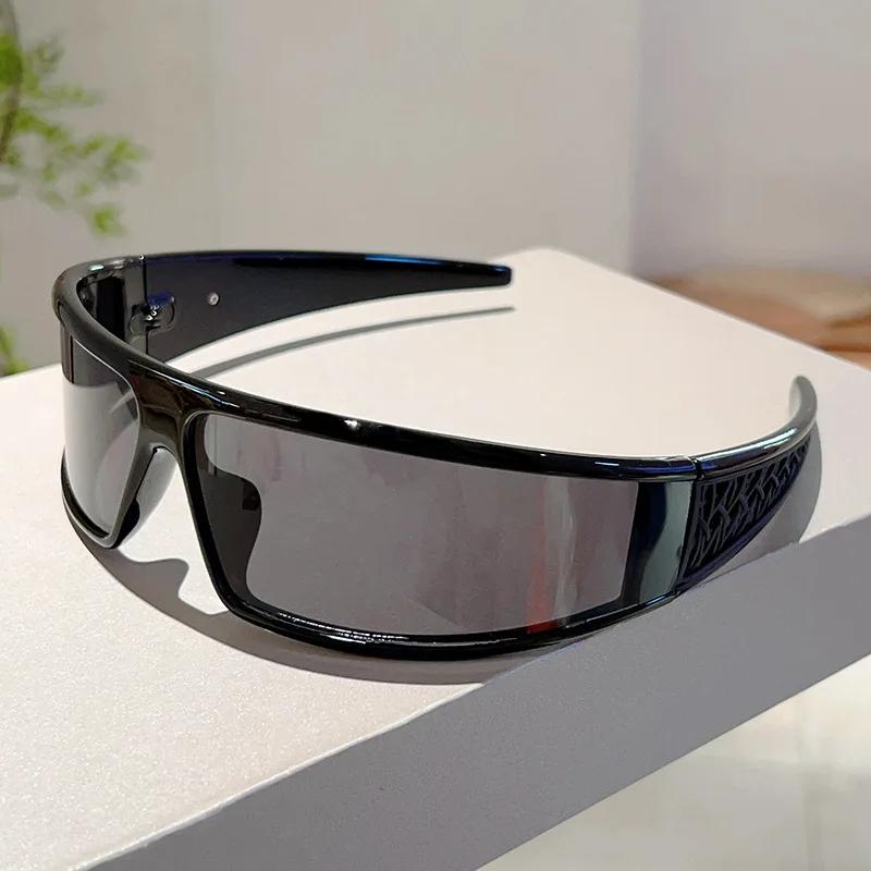 Luxury Brand Designer Vintage Future Sunglasses Women For Men Sun Glasses Punk Party Outdoor Riding Driving Sport Goggle Uv