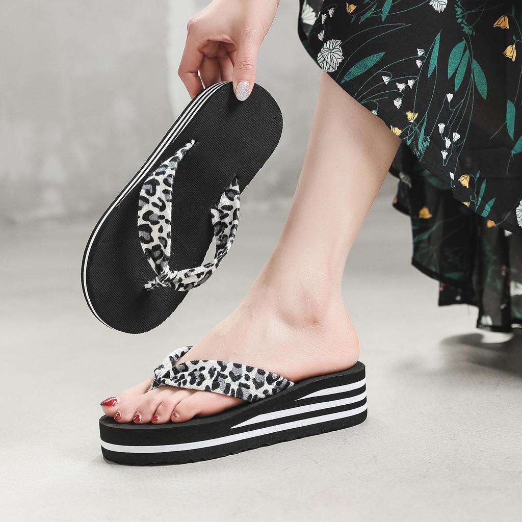 Women's Wedge Heel Wave Sole Platform Flip-Flops - Handmade Towel Cloth Toe-Clip Slippers