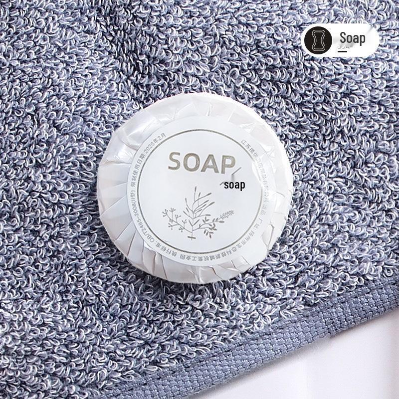 "Special Hotel Toiletries Set: Comb, Disposable Toothbrush with Toothpaste, Soft Bristles, Ideal for Homestays"