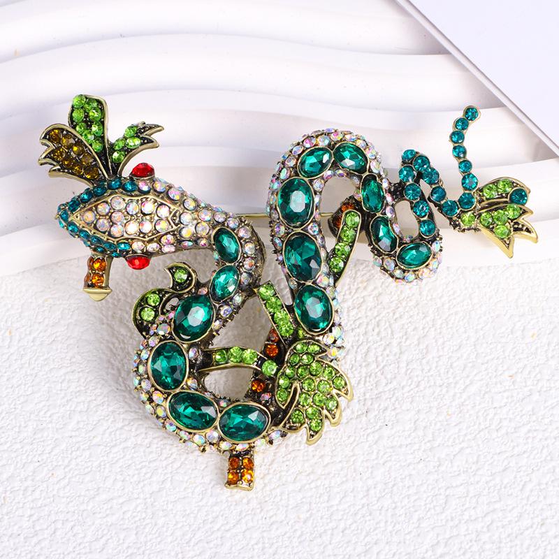 

Animal Snake Retro Fashion Snake-shaped Exaggerated Jewelry Brooch 6.5*9CM
