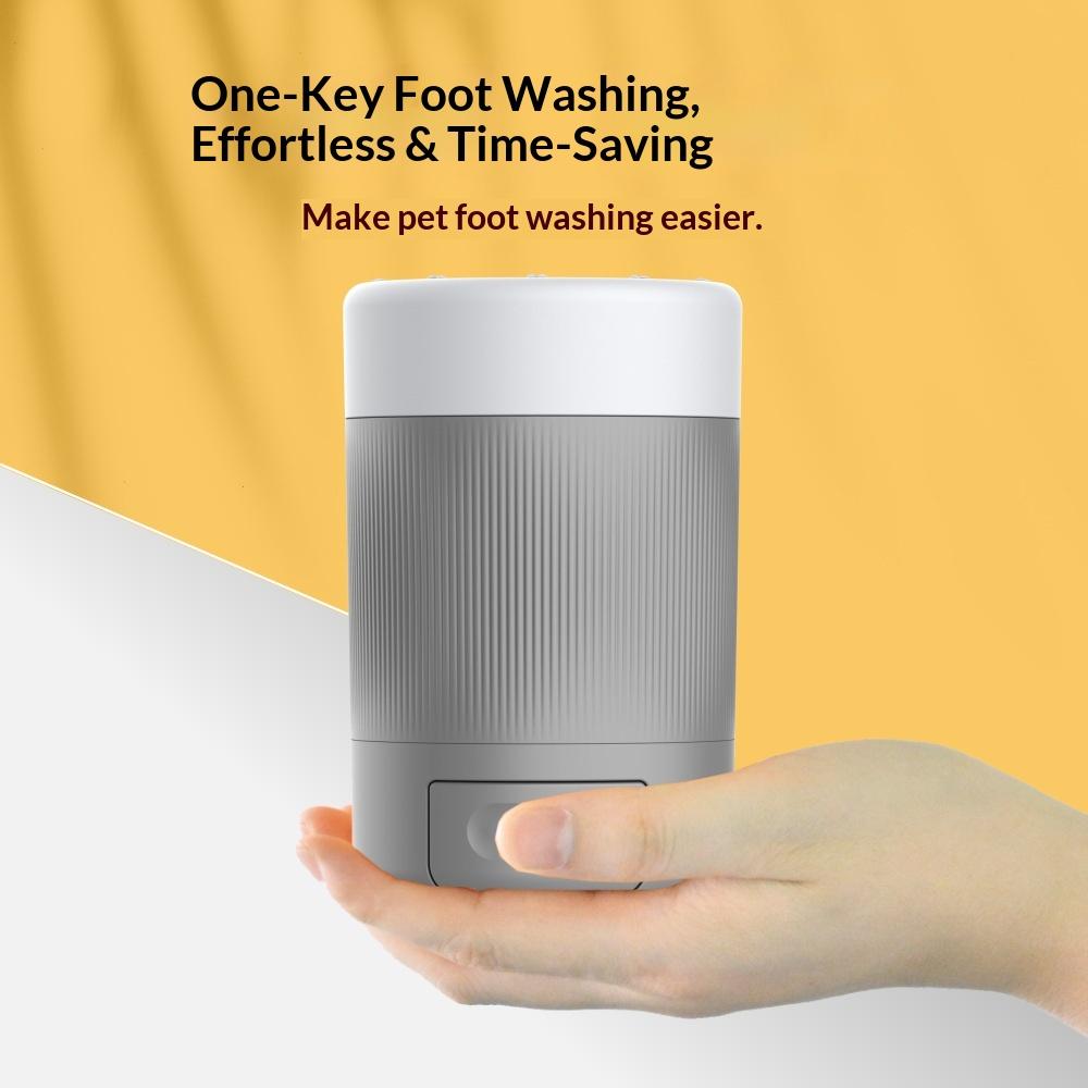 Pet's Foot Washing Cup Dog Goes Out To Clean The Dog with Beauty Claw Artifact Intelligent Automatic Foot Bath Tool.