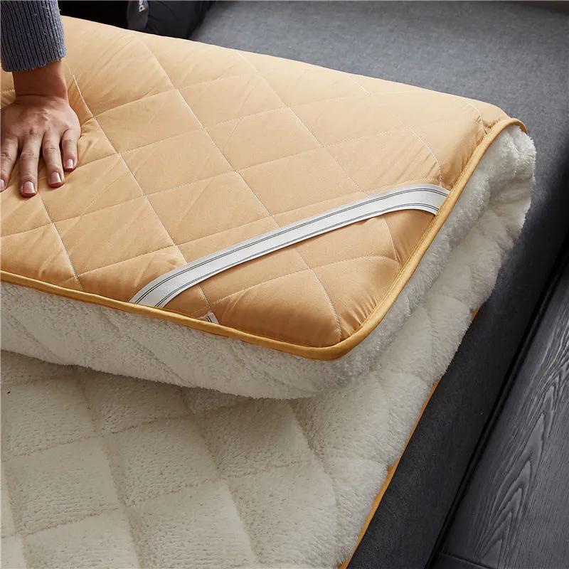 WTEMPO Lamb Wool Foldable High Quality Soft Mattress School Dormitory Bed Mattress Pads Winter Thickened Plush Bedroom Bed Sheet Tatami Plush Pad