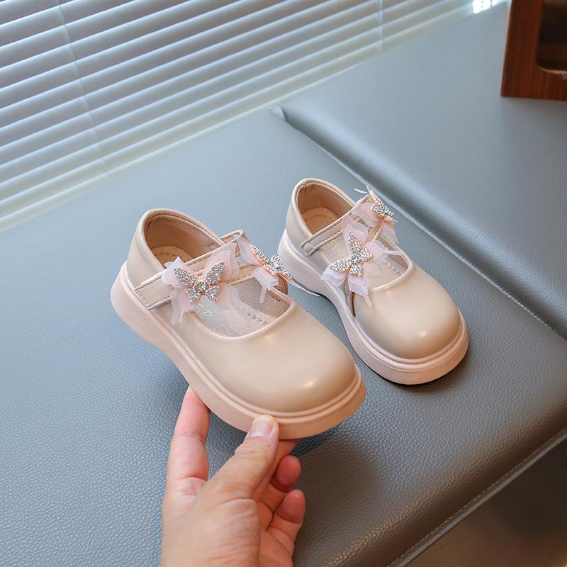 Spring and Autumn New Style Girls Sweet Bow Performance Soft Sole Leather Shoes