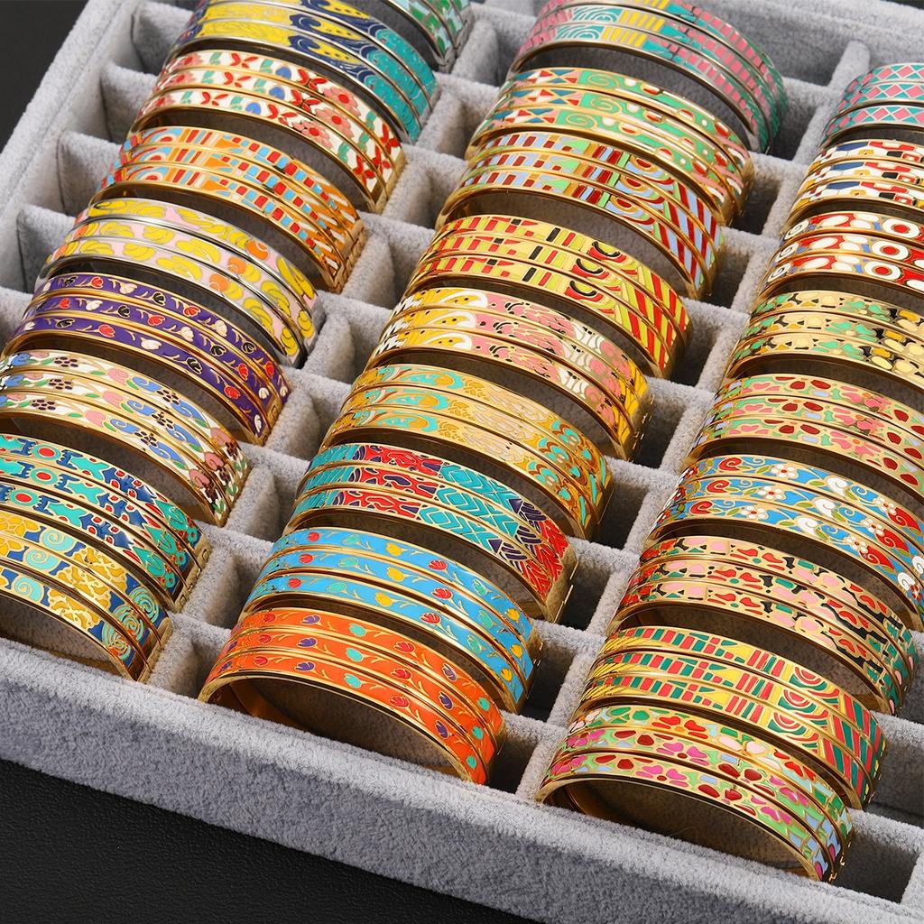 Hot Selling Stainless Steel Enamel Painted Bracelet 18K Gold Plated Women's Vintage Personalized Drip Oil Bangle for Women Gifts