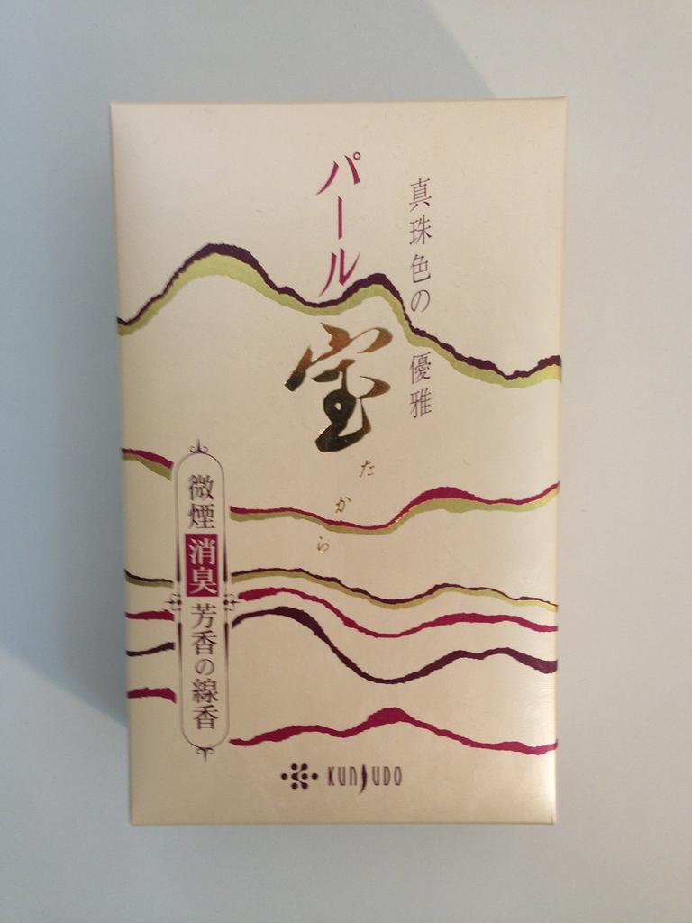 "Pearl Treasure Large Rose" Incense Sticks by Kunjudo, for Home Use, Packed in Loose Packs. Perfect for everyday use, gifts, condolences, and as a