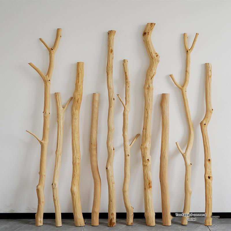 

Натуральна коряга підвісна стійка для одягу: Стовбур дерева з масиву дерева для декоративної перегородки в вітальні або готелі. 2 Expansion Screw Hooks