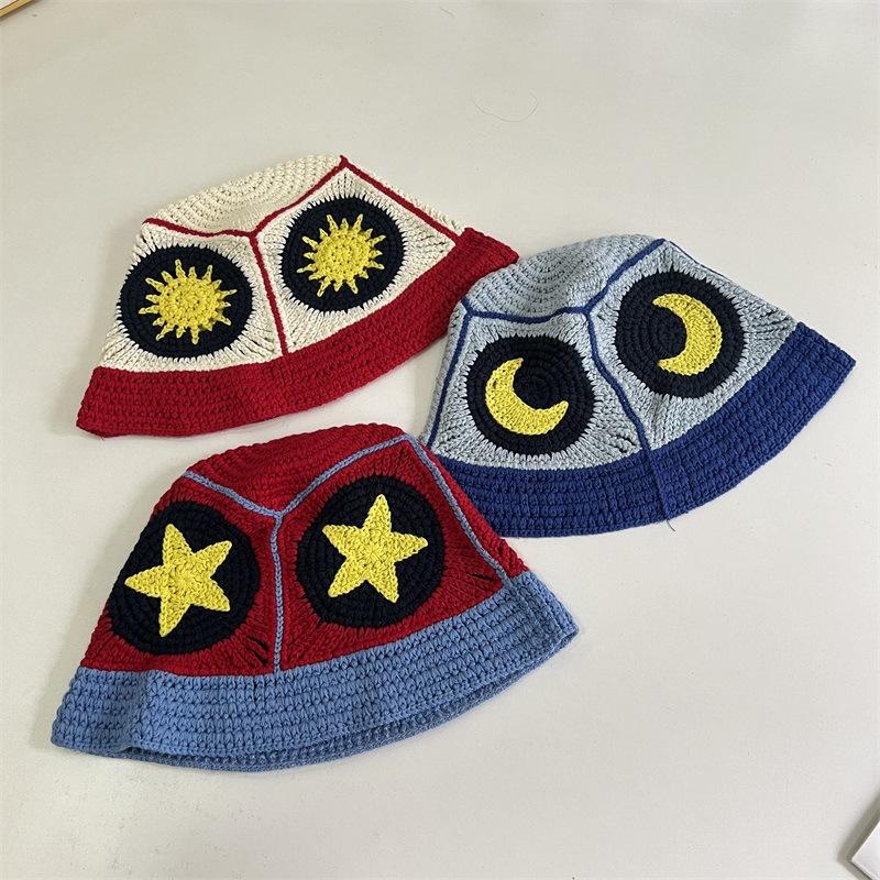 

Retro handmade knitted pot hat sweet flower women spring and autumn hollow bucket hat casual versatile M（56-58cm） бежевий