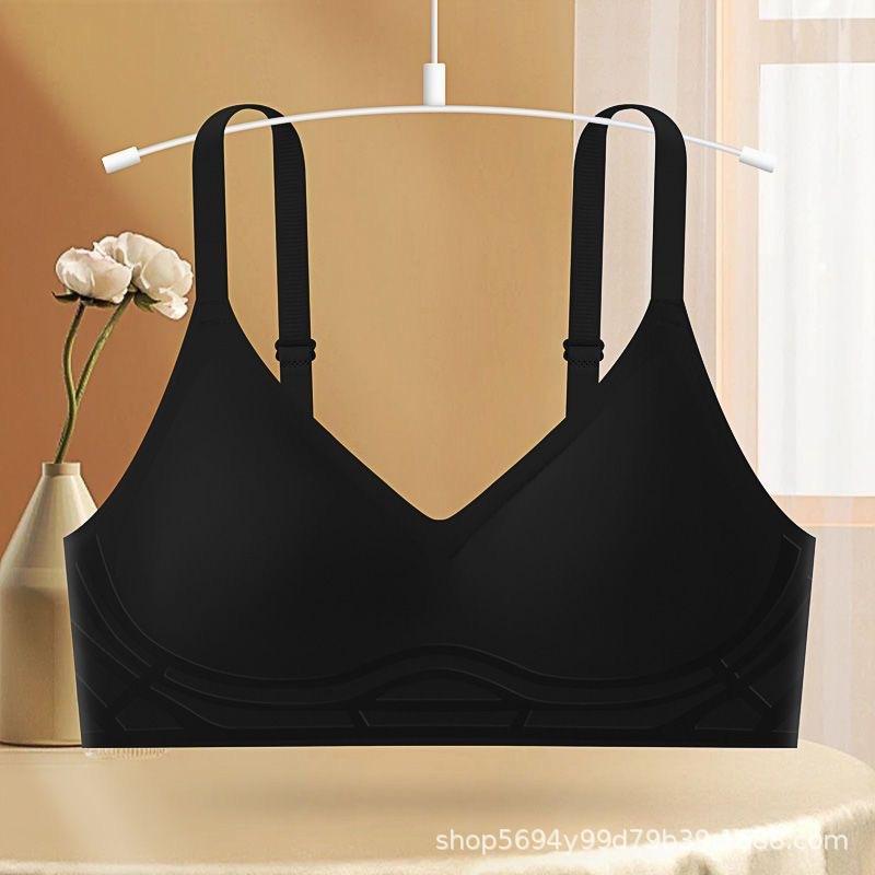 Black Seamless Bra with Adjustable Straps and Supportive Underband S чёрный