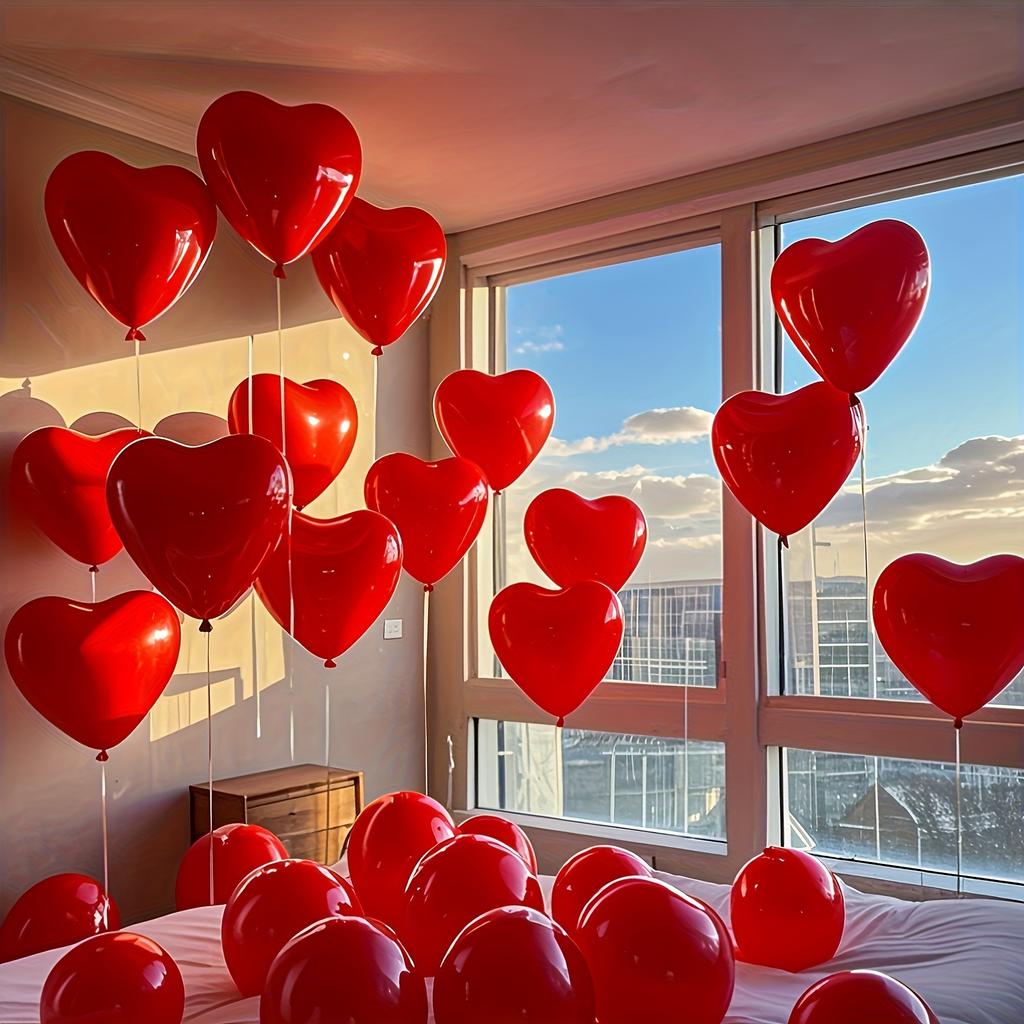 30 red heart-shaped balloons, suitable for birthday, wedding, engagement, Valentine's Day, Thanksgiving, New Year's Eve room decoration.