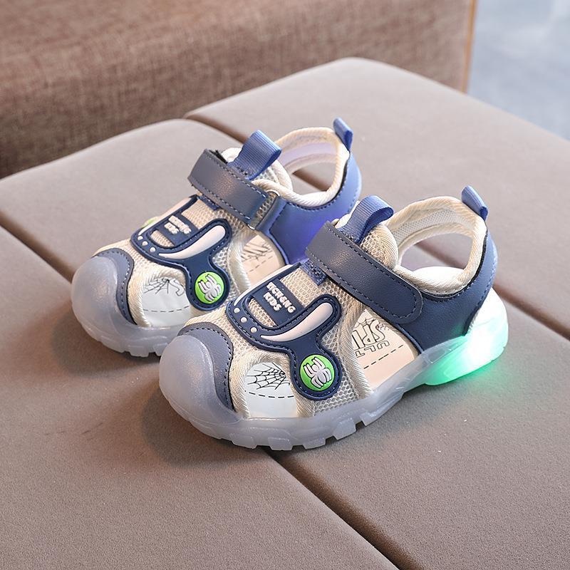 Boys sandals summer children's shoes 2025 new summer princess little boy luminous shoes