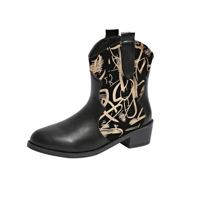 Martin Boots Autumn New Large Size Retro Embroidered Fashion Boots British Pointed Middle Heel Leather Boots Women