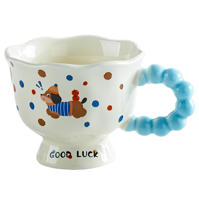 Hochwertige Cartoon-Keramiktasse Geschenk: Niedliches Mädchen-Design, Weihnachtssouvenir, Wasserbecher in Geschenkbox