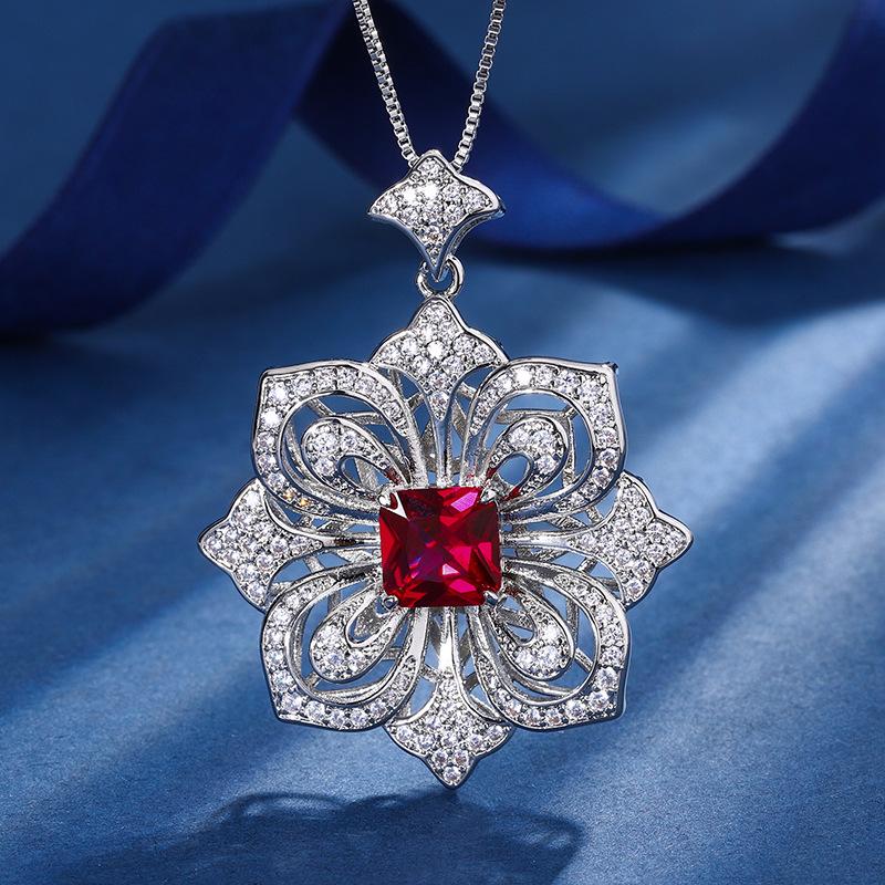 Jewelry Copper Bottom Gold-Plated Imitation Colored Treasure Square Diamond 8 * 8 Camellia Pendant Necklace Female