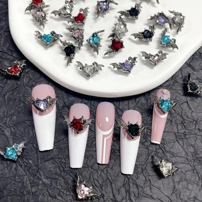 10 Stück Nagel-Charms, Fledermaus-Liebe, dunkler Stil, Flügel, Luxus-Schmuck, Legierung, robuste Nagelkunst