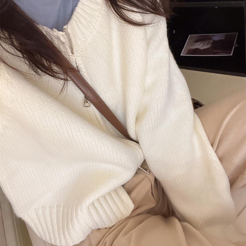 Dámský pletený svetr s kulatým výstřihem na zip Cardigan Short Coat