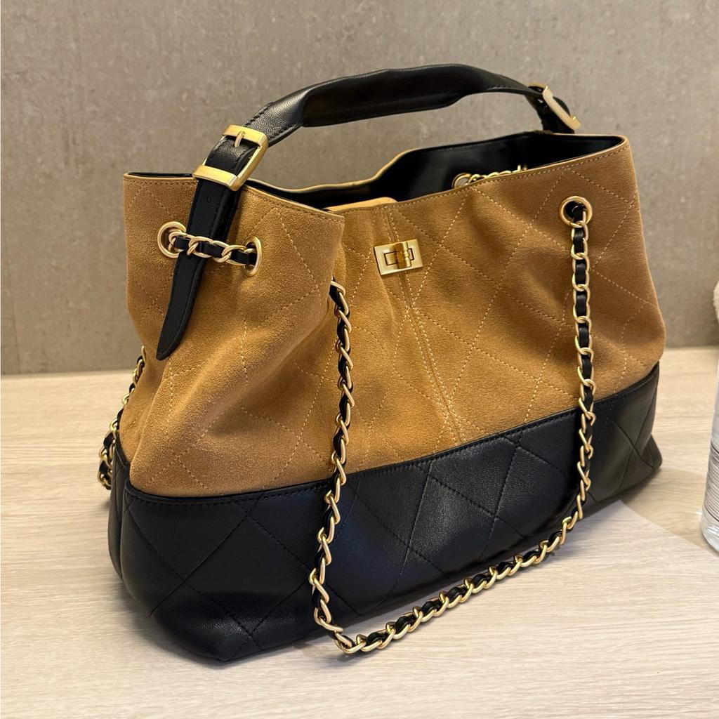 Niche design retro malá voňavá taška tote nová módní všestranná diamantová podpažní taška kontrastní řetízková kabelka