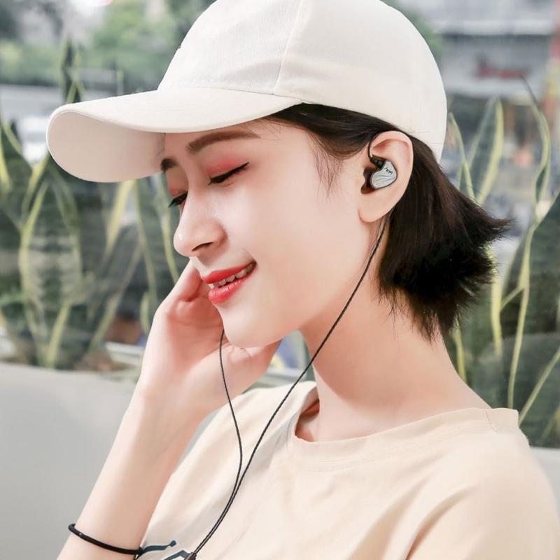Corded In Ear Headphones With 3.5Mm / Type C Earbuds For Sports Running Gaming Bass Sound TPE Braided Cable