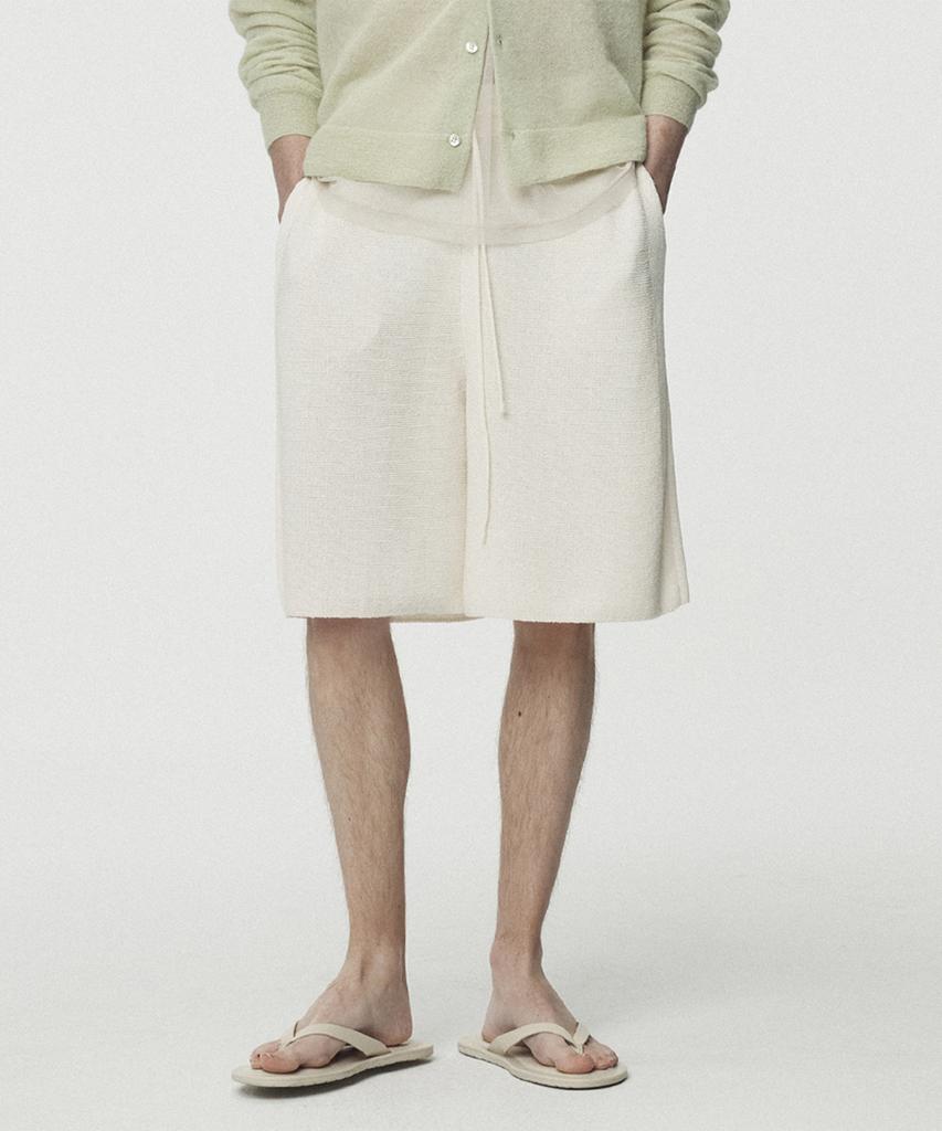 UMARMUNG Korean Paper & Boucle Shorts_Daylight