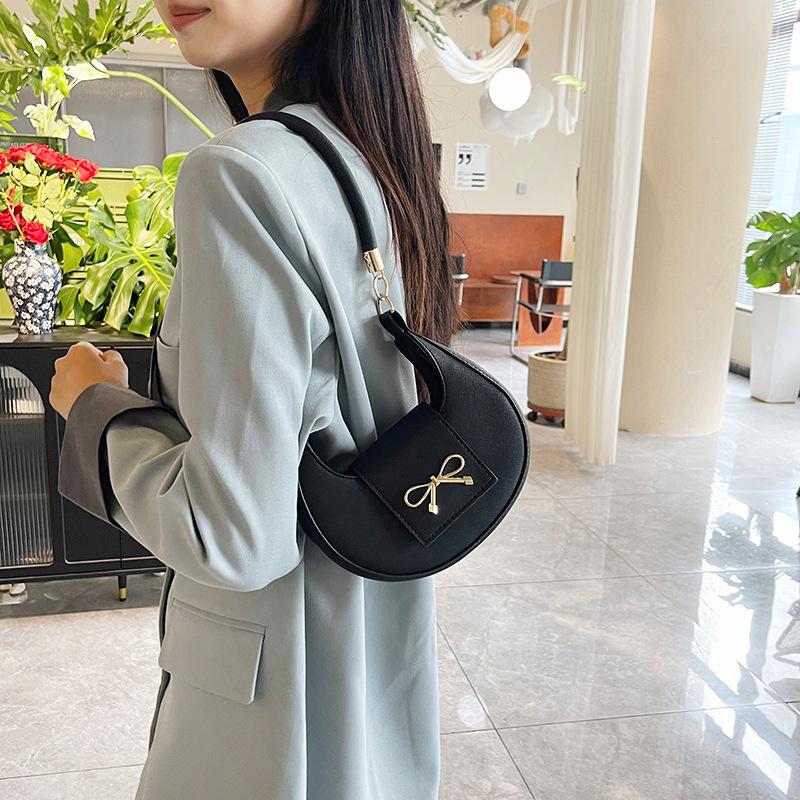 Indentation Simple Casual Retro Solid Color 2025 Spring New Bow Fashion Design Single Shoulder Underarm Small Square Bag