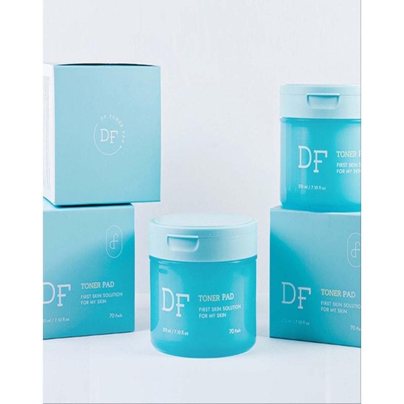 

Essence Toner Pads (70 sheets/210ml) x 2 - 7 capsules given away upon comment