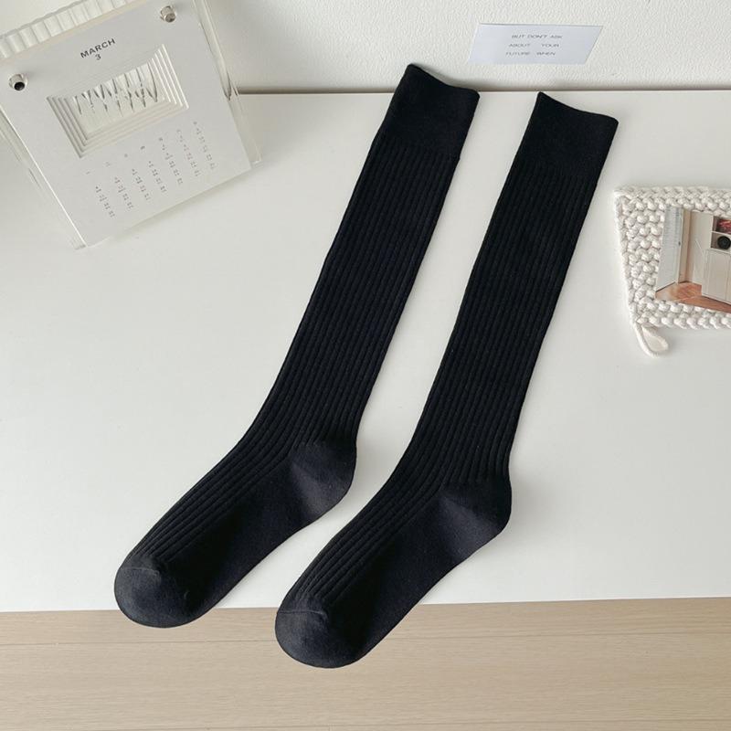 5 Pairs of Women Simple Pure Color Casual Take A Calf Socks