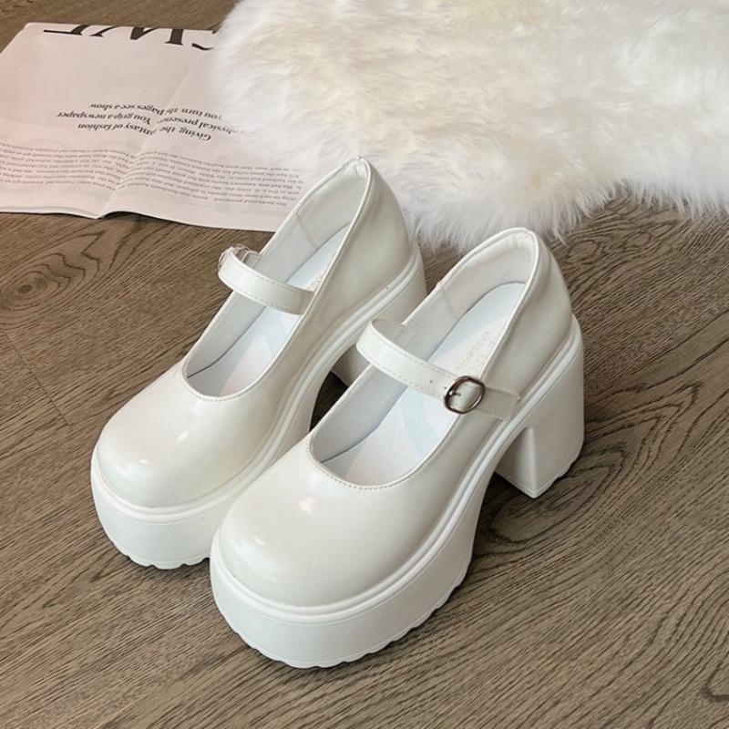 Fashion women's Black White Mary Janes shoes Women Platform High Heels Patent Leather Gothic Buckle Strap Lolita Shoes Party Women Shoes