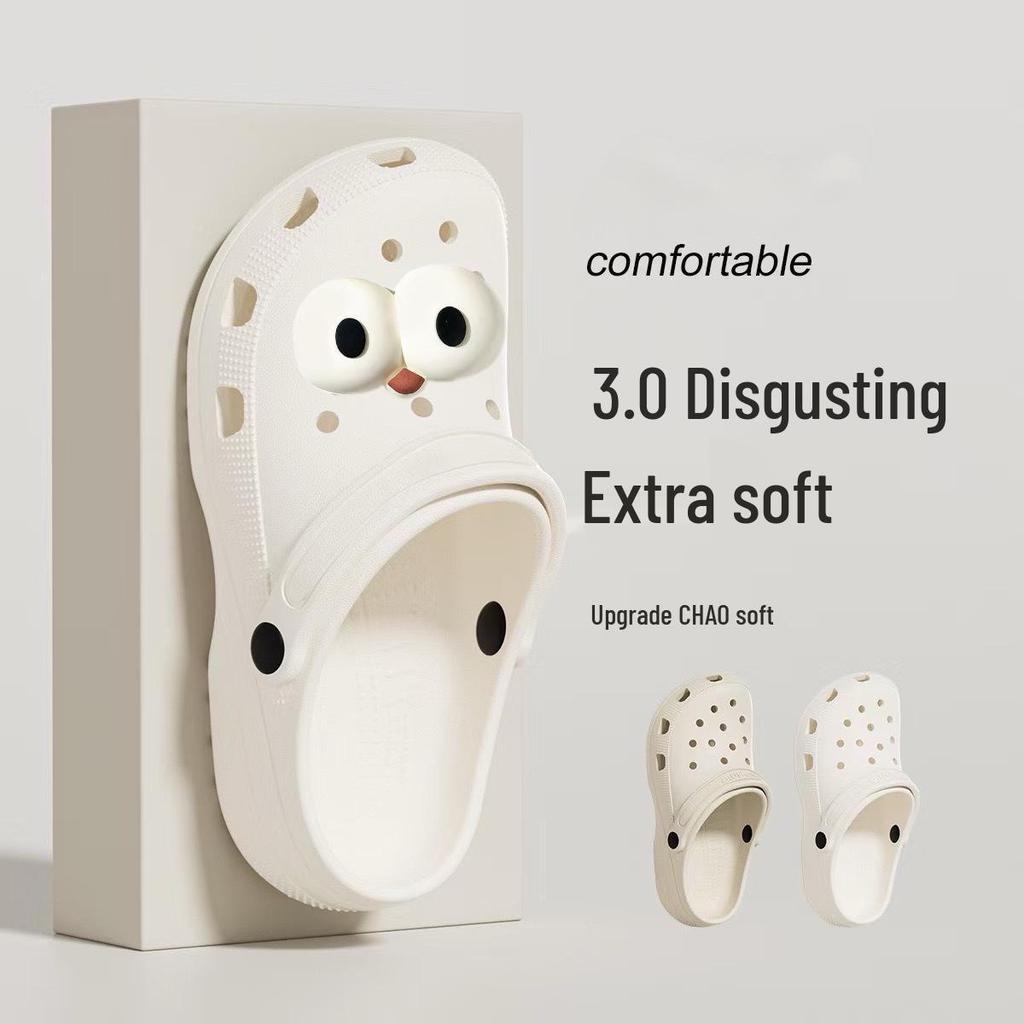 Summer 2025 Women's Trendy Breathable Hole Sandals: Cute, Non-slip, Thick Sole Couple Beach Shoes