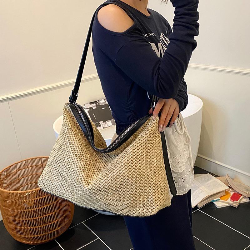 Vintage woven tote bag straw bag large capacity armpit bag shoulder bag holiday wind beach bag women
