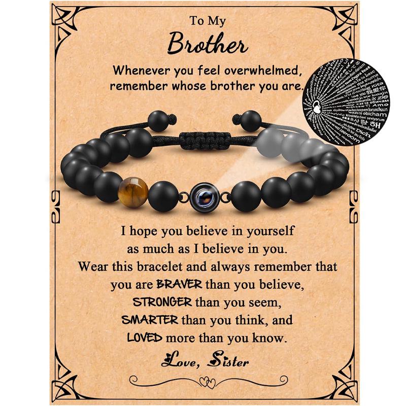 

Мужской подарок на День святого Валентина: Браслет с проекцией на 100 языках с матовыми бусинами из натурального камня черного цвета