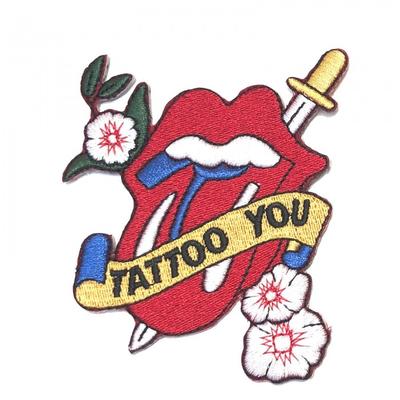 Tatuagem que você passa a ferro no remendo