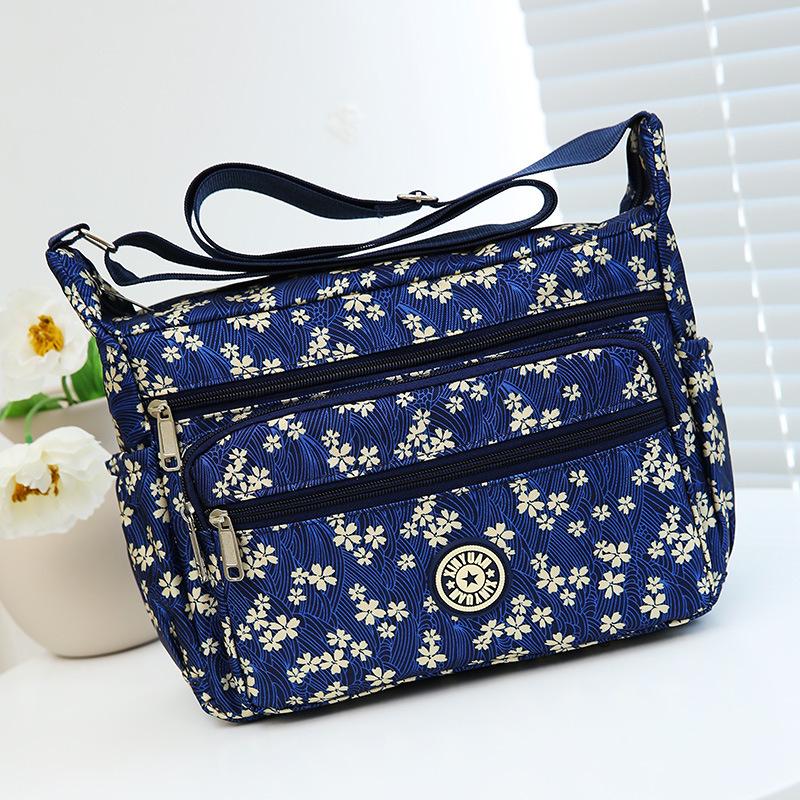 Large Capacity Women s Single-Shoulder Crossbody Bag - Stylish Oxford Nylon for Middle-Aged Moms