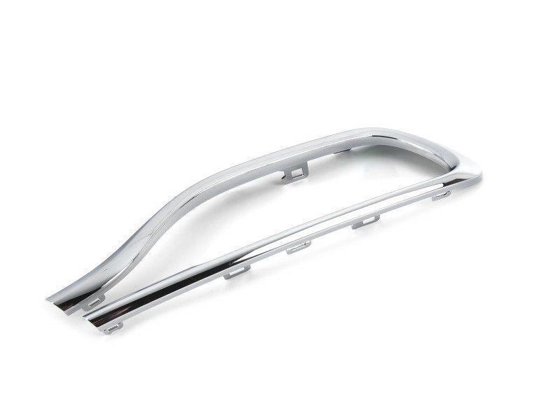 Left and Right Rear Trim Strips for BMW G11/G12 7 Series (Part Numbers: 51127369919, 51127369920).