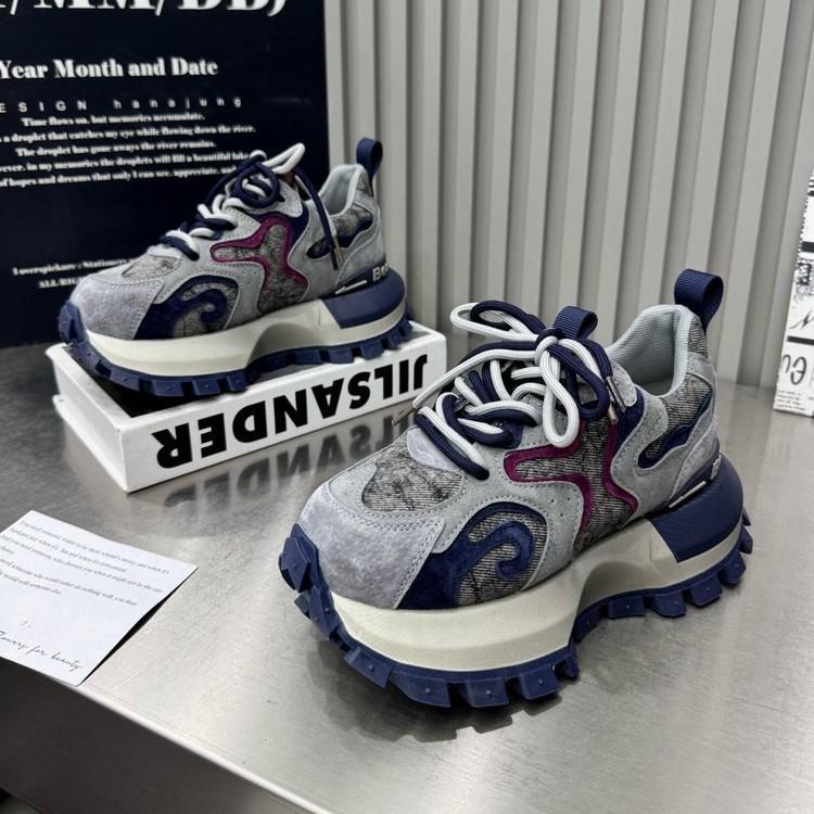 Suding Thick-soled Heightening Dad Shoes Flame Color Matching Forrest Gump Shoes Women's 2025 Autumn New European Trendy Running Shoes