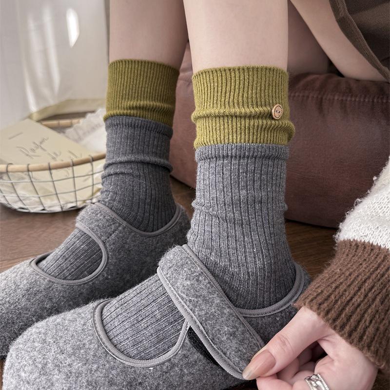 Retro Wooden Button Cashmere Socks Color Matching Medium Tube Socks Thermal Stockings Micro-Pressure Stacking Socks