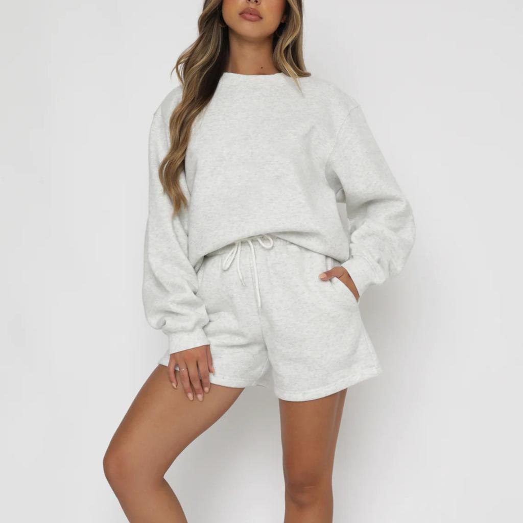 1116 Spring and Autumn Women's New, Solid Color Loose and Versatile Casual Crew Neck Sweater Shorts Set
