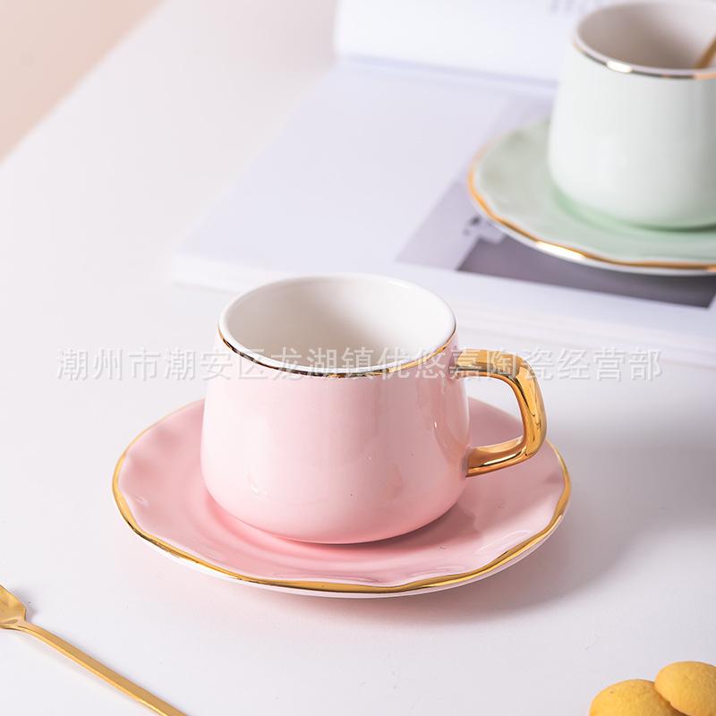 European Coffee Cup And Saucer Set, Hand-Painted Gold-Painted Flower Tea Cup Light Luxury Afternoon Tea Cup Ceramic Cup Gift