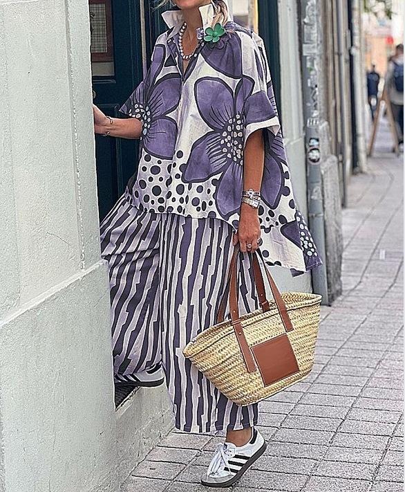 

Floral Print Short Sleeve Top and Striped Wide Leg Pants 2-Piece Set S фиолетовый