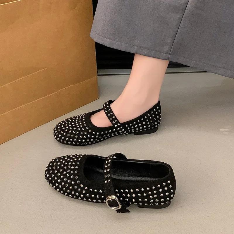 Fashion Women Flat Shoes Vulcanize Designer Loafers Diamond Rivet Mary Jane Shoes Woman Studded Crystal Women Flats Ballet Lolita Shoes