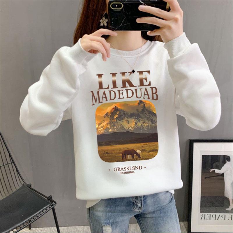 Unisex Korean Style Casual Letter Print Plus Velvet Sweatshirt, Long Sleeve, Round Neck, Loose Fit for Autumn/Winter.