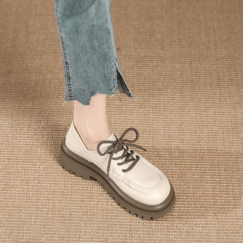 Comfortable white small leather shoes for women's spring and autumn new thick-soled retro leather single shoes J college style