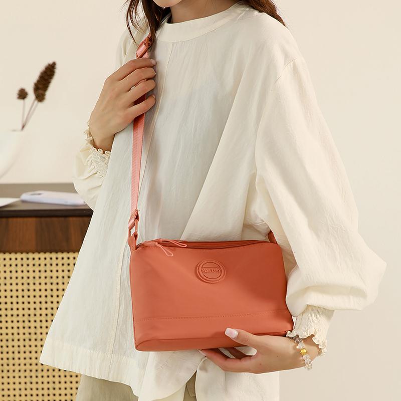 Nylon Bag Women Crossbody Bag Mother Bag Multi-Layer Shoulder Bag