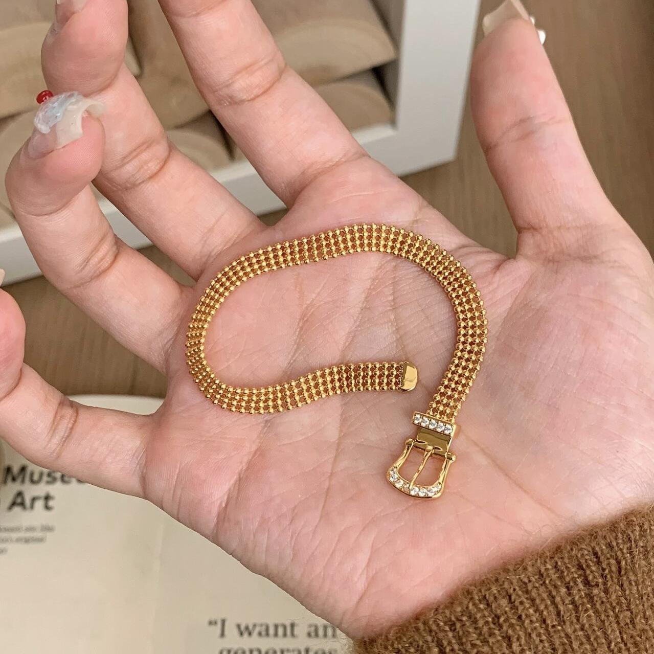 2026 Полый миланский кружевной браслет Женский нишевый дизайн Микроинкрустированный ремешок Браслет на запястье 18CM золотой