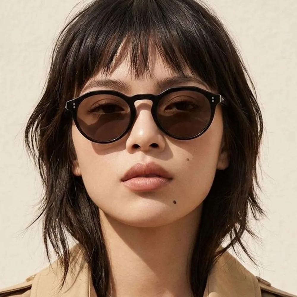 

Burberry Sunglasses BE4280 3001/73 Men s & Women s Retro Fashion Round Horn-rimmed